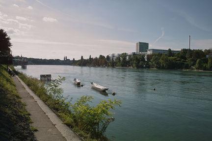 Dasbreitehotel Am Rhein 3*