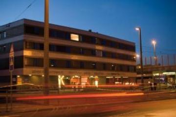 Hotel Dasbreitehotel Am Rhein