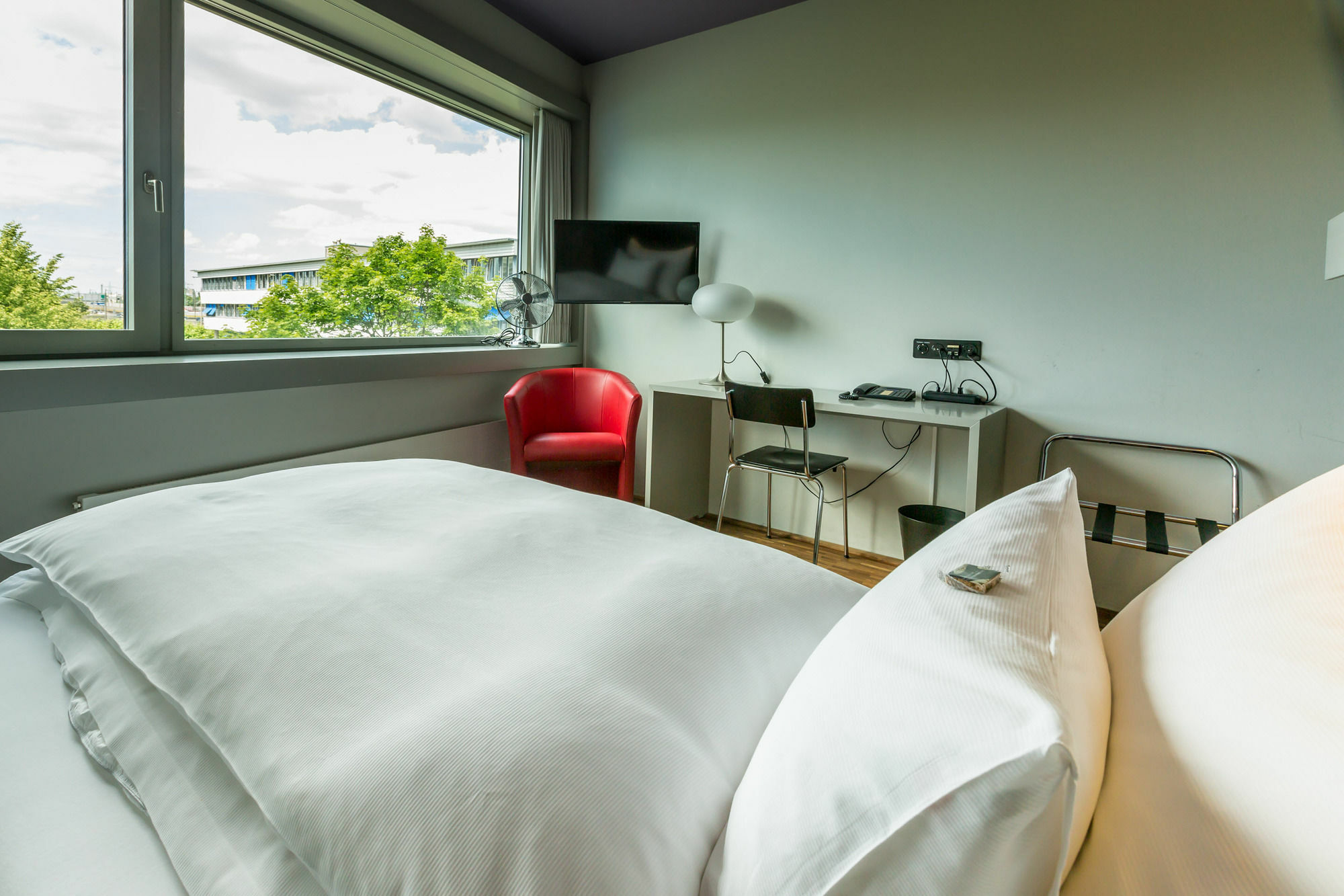 Hotel Dasbreitehotel Am Rhein 3*