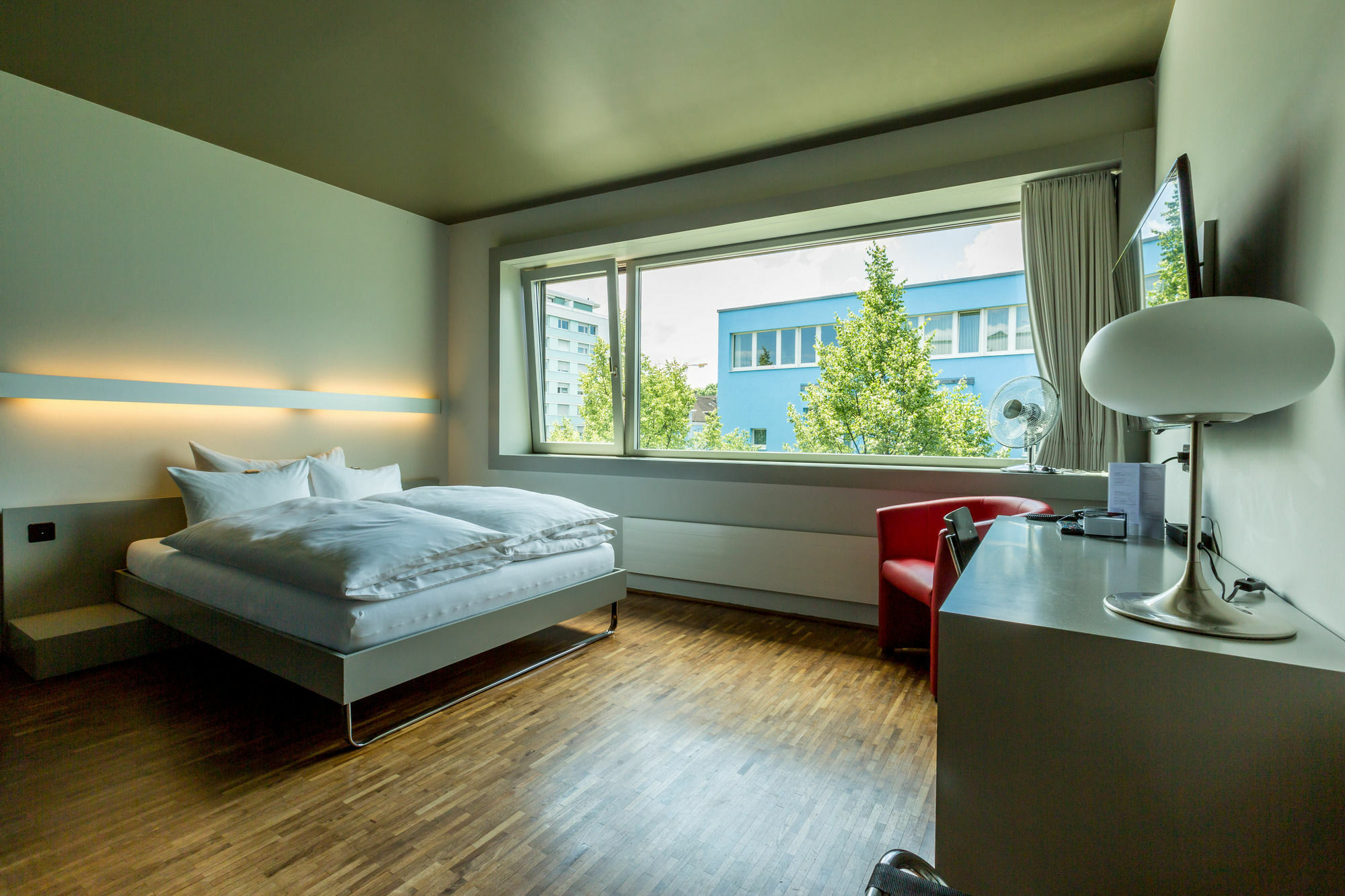 Dasbreitehotel Am Rhein Hotel 3*